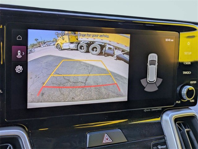 Used 2023 Kia Sorento S image 23