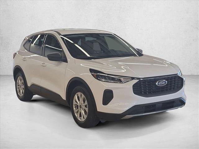 Used 2025 Ford Escape Active FWD image 3