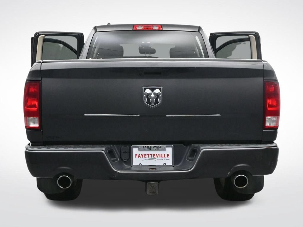 Used 2019 RAM 1500 Express w/ Express Value Package RWD image 40