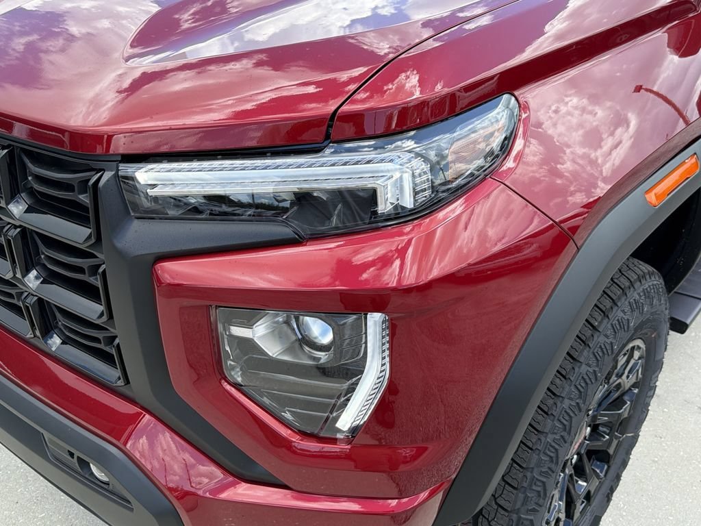 New 2026 GMC Canyon Elevation w/ Convenience Package RWD image 9