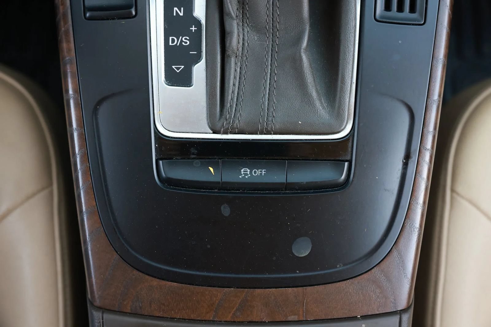Used 2015 Audi A4 2.0T Premium FWD image 41