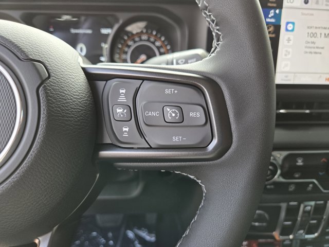 New 2025 Jeep Gladiator Rubicon image 14