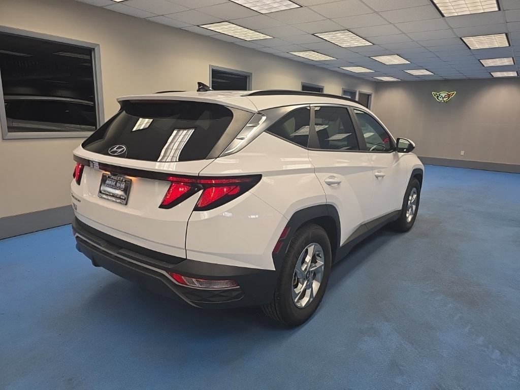 Used 2024 Hyundai Tucson SEL FWD image 3