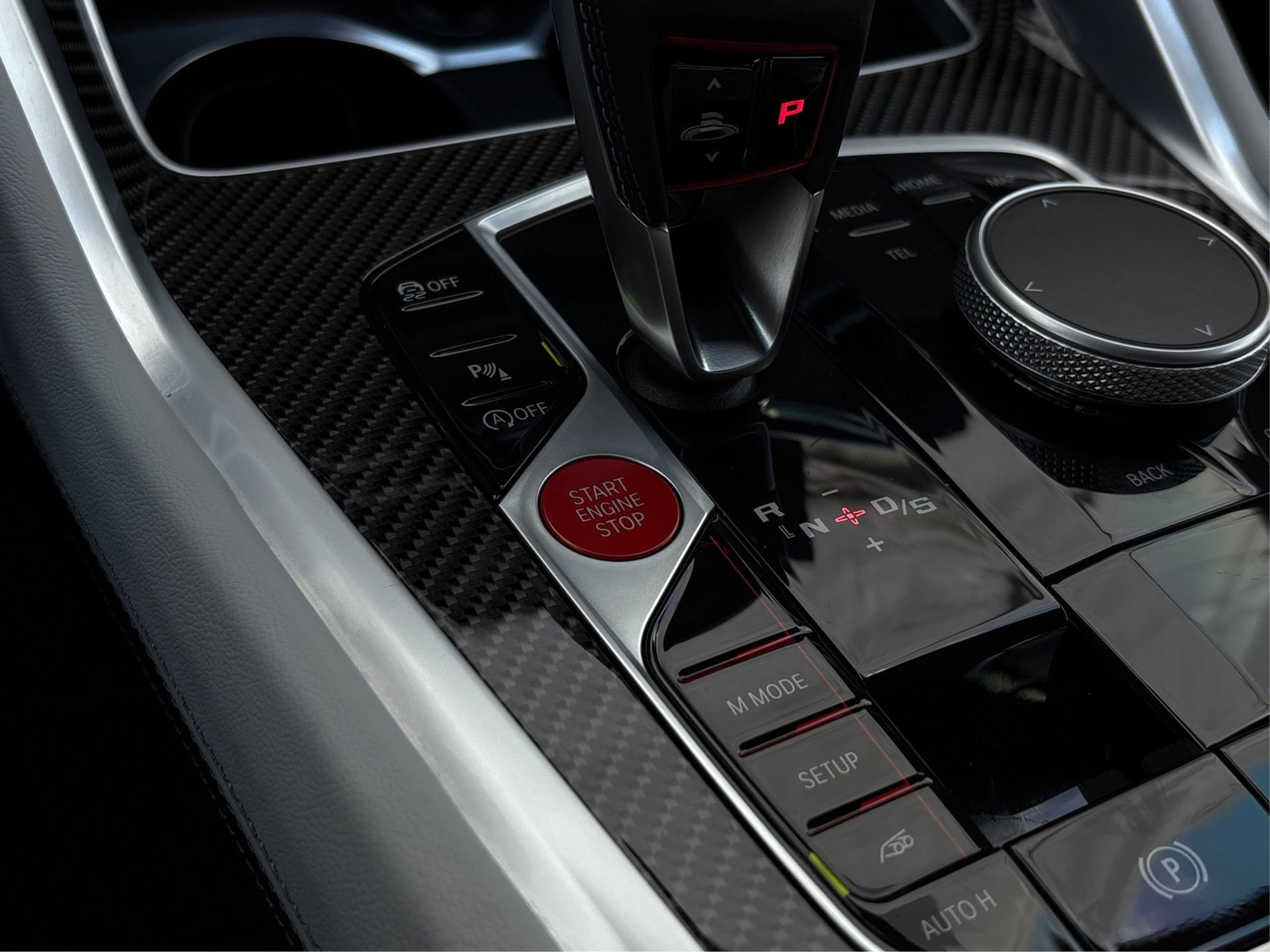 Used 2025 BMW X6 M Competition w/ Executive Package image 27