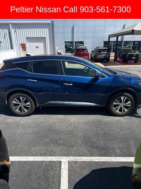 Used 2021 Nissan Murano SV FWD image 2