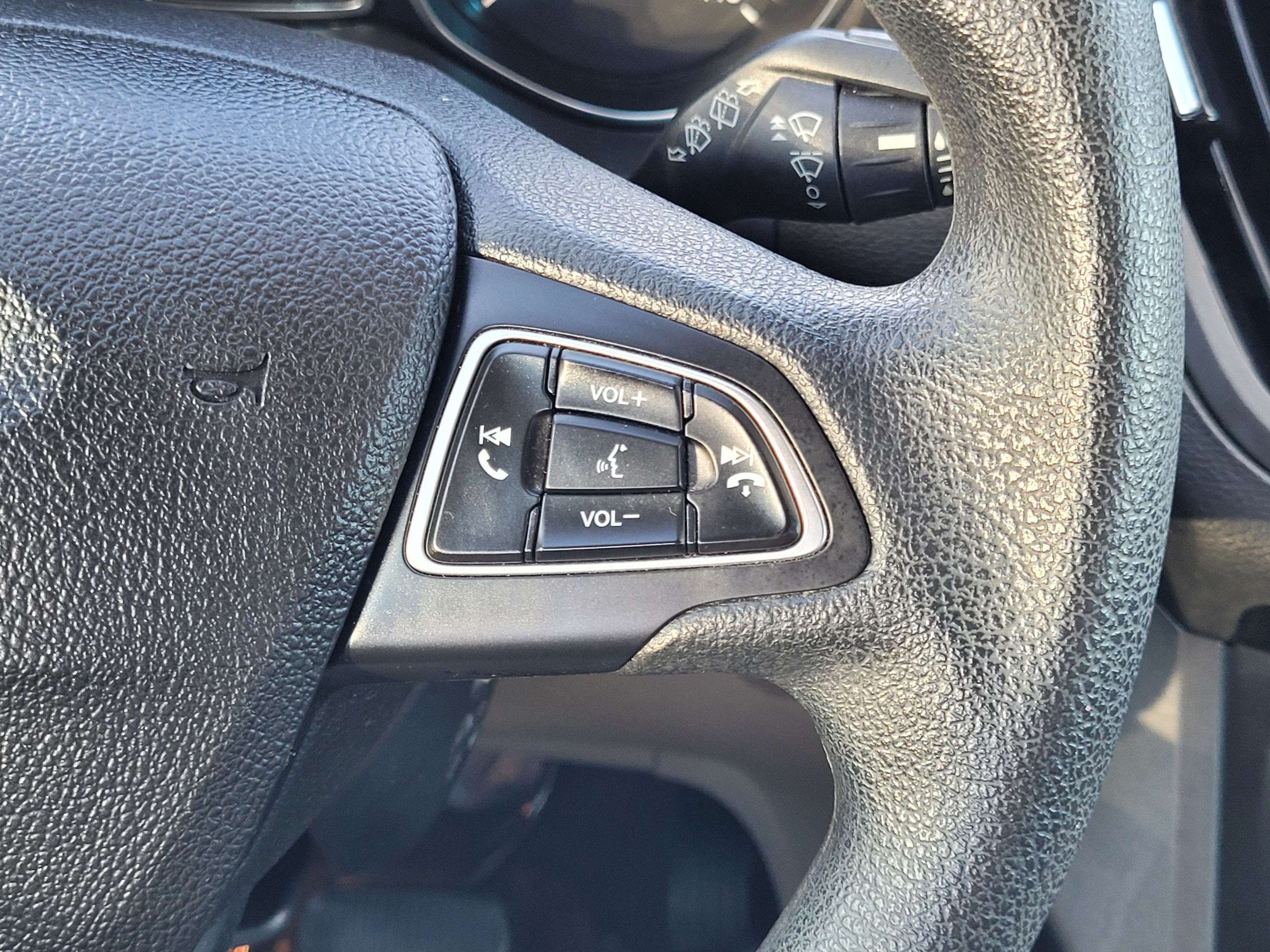 Used 2019 Ford Escape SE AWD/4WD image 13