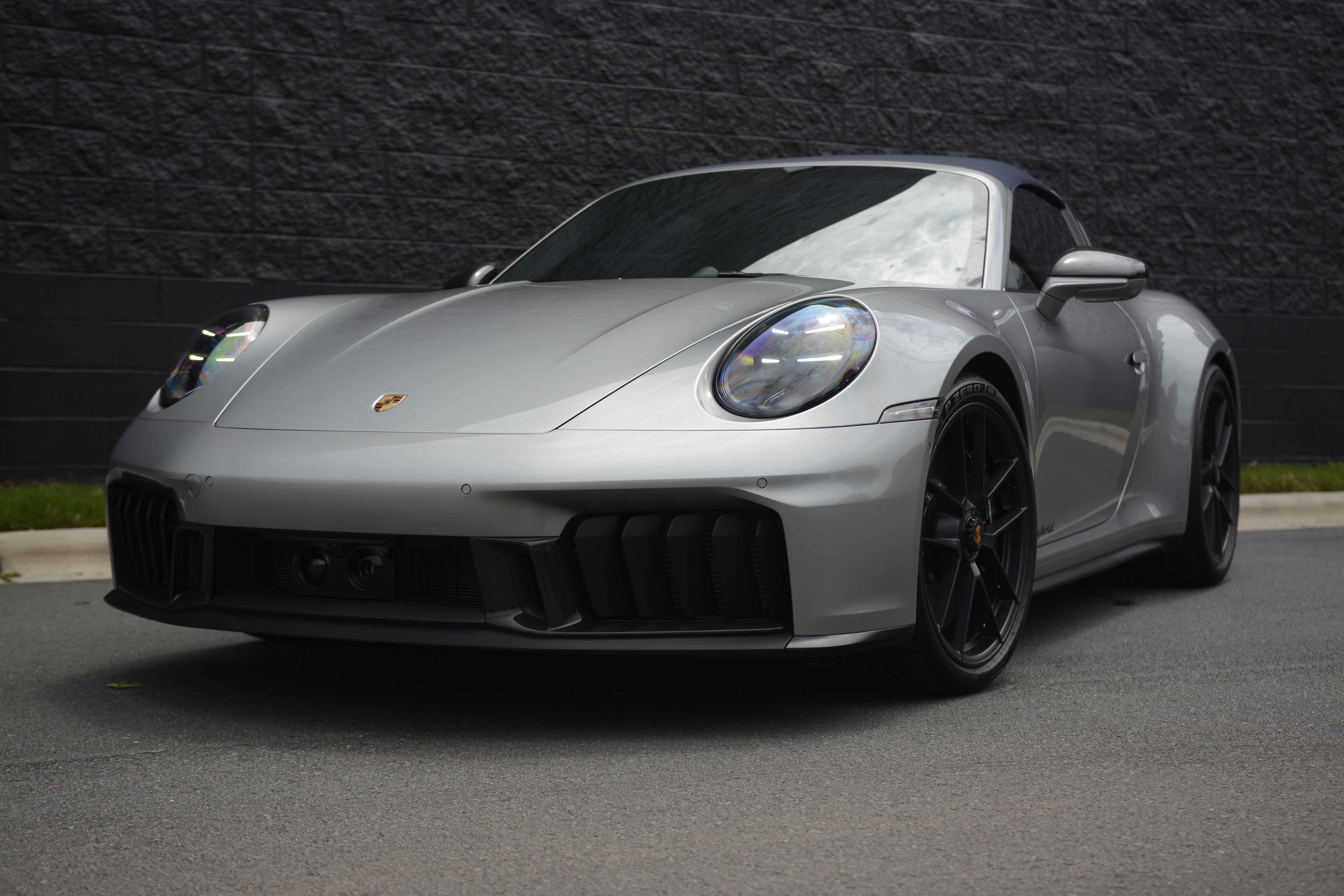 Used 2026 Porsche 911 Targa 4 GTS AWD/4WD image 1