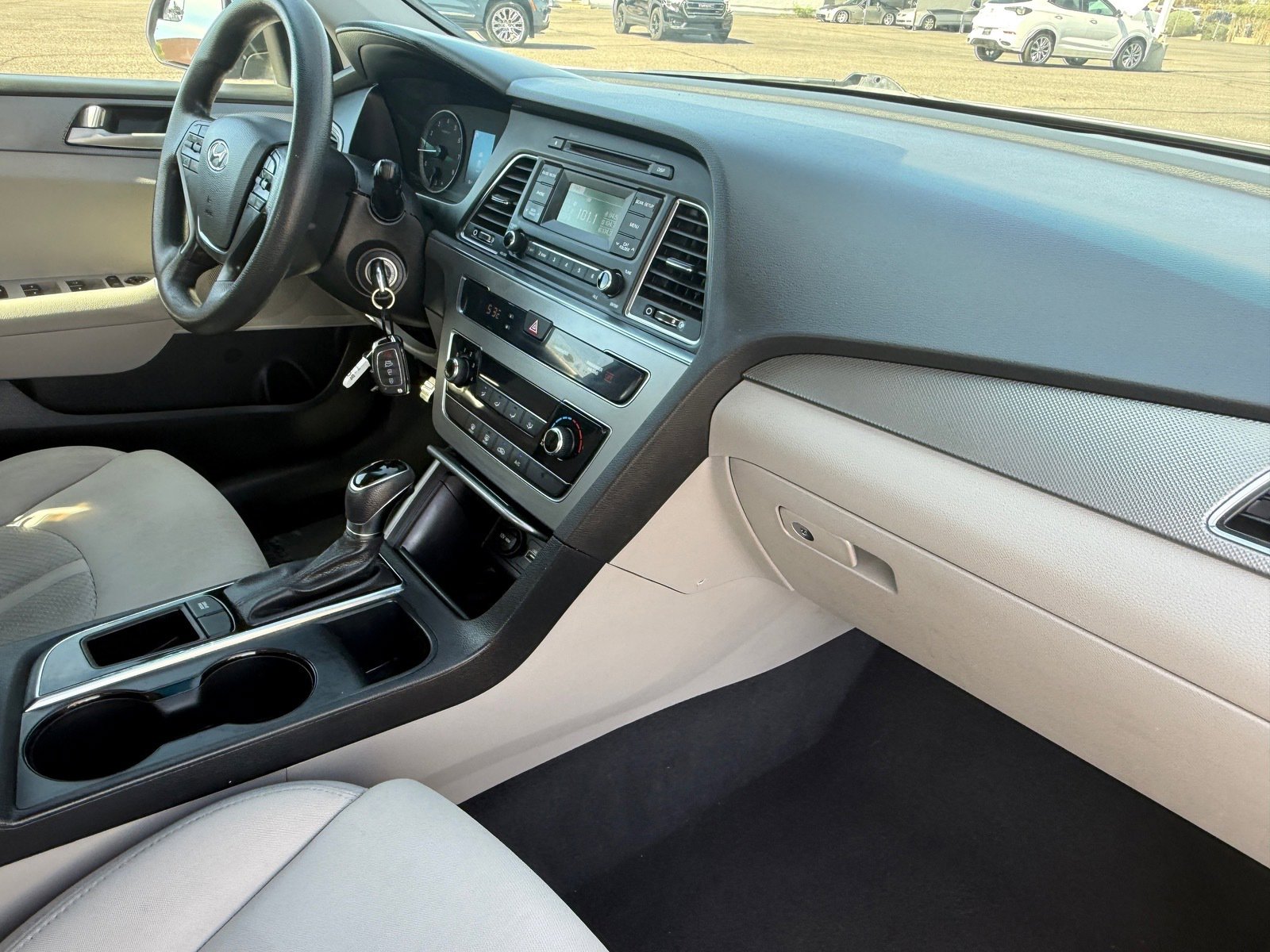 Used 2017 Hyundai Sonata SE image 25