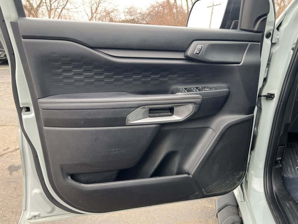 Used 2024 Ford Ranger XLT w/ FX4 Off-Road Package image 11