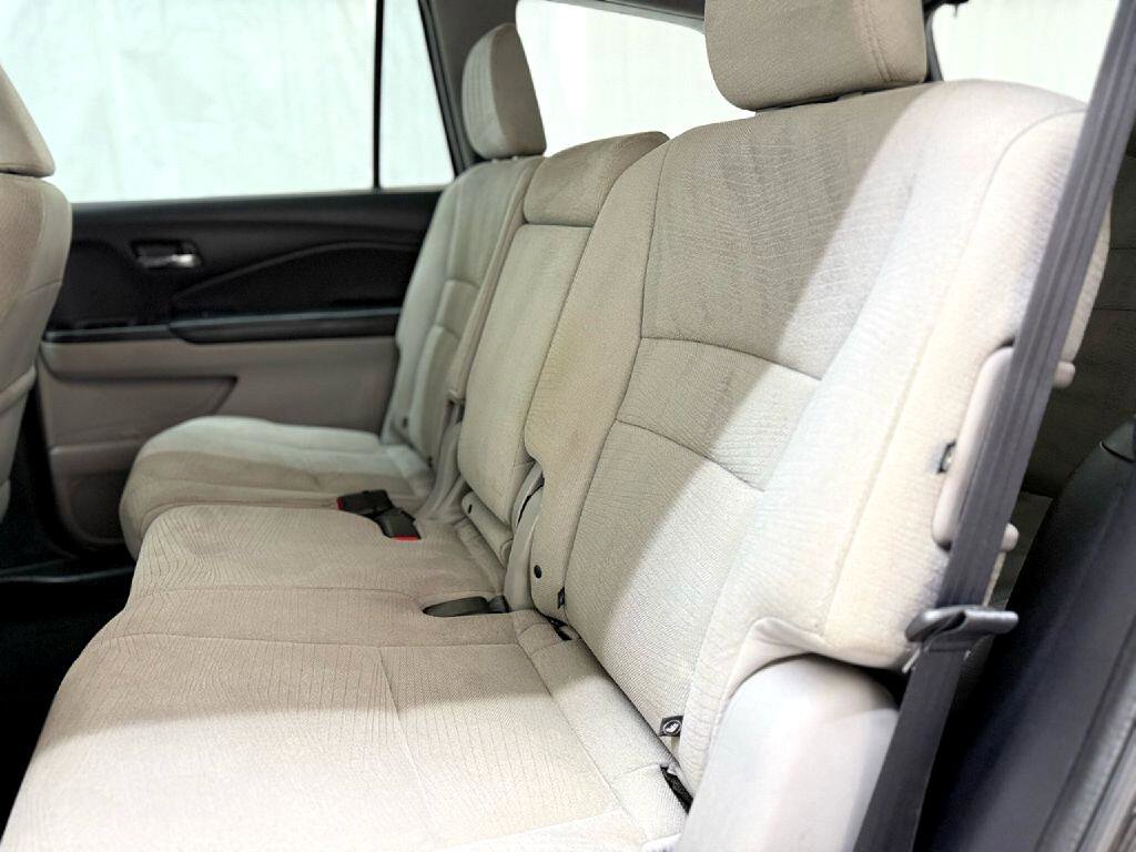 Used 2018 Honda Pilot EX image 23