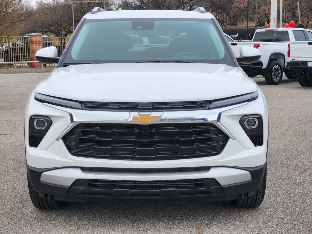 New 2026 Chevrolet TrailBlazer LT w/ Driver Confidence Package image 2