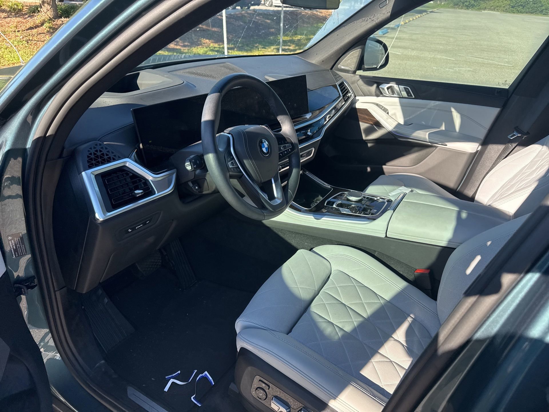 Certified 2024 BMW X5 sDrive40i w/ Premium Package image 8