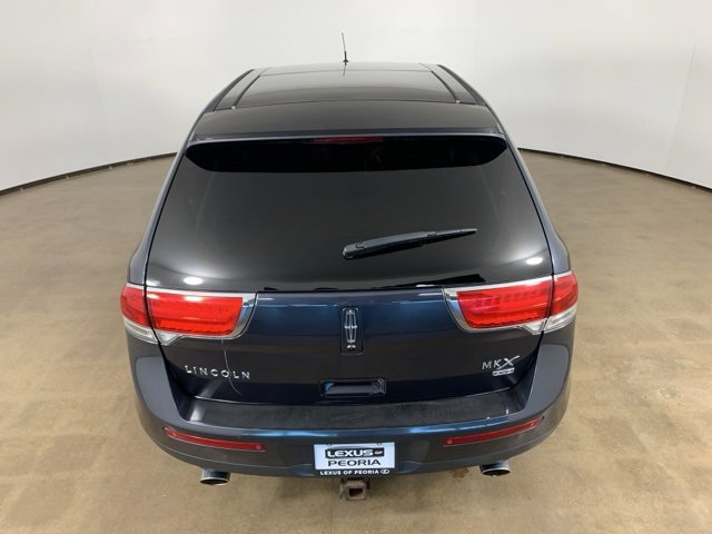 Used 2013 Lincoln MKX AWD image 11