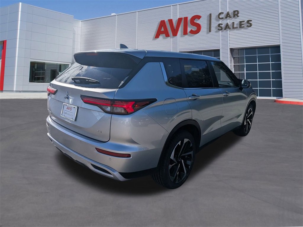 Used 2024 Mitsubishi Outlander SE image 6