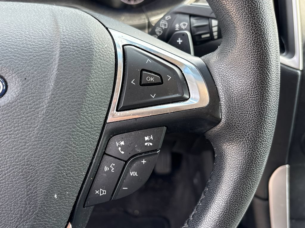 Used 2018 Ford Edge SEL AWD/4WD image 18