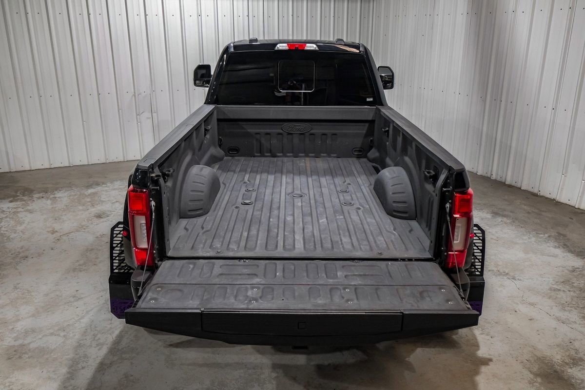 Used 2022 Ford F450 Platinum w/ FX4 Off-Road Package image 62