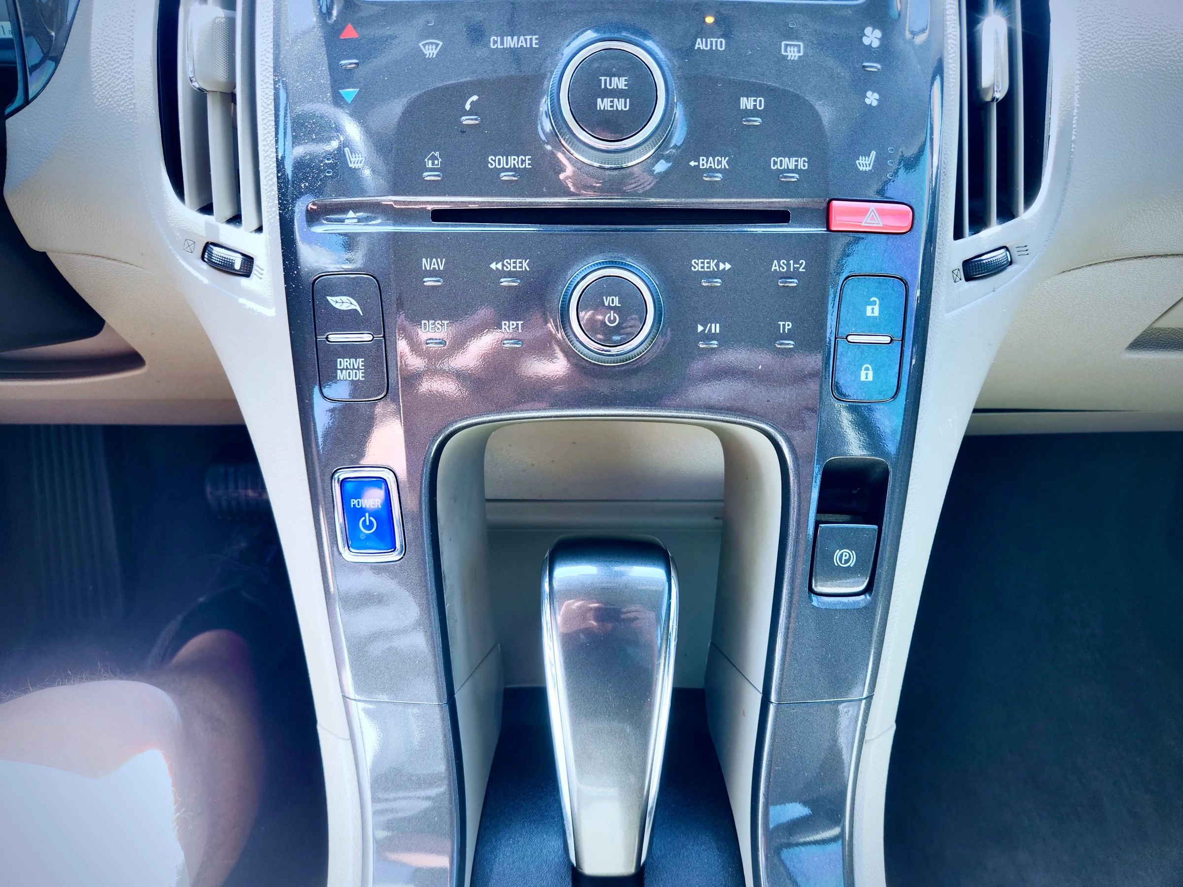 Used 2013 Chevrolet Volt Premium w/ Premium Trim Package image 41