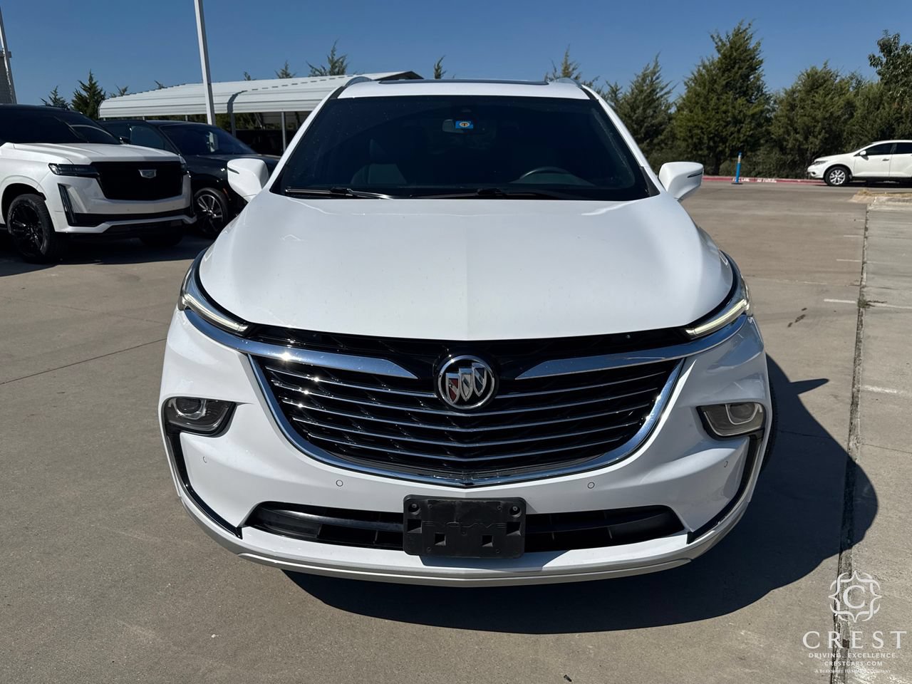 Used 2024 Buick Enclave Essence w/ Experience Buick Package FWD image 7