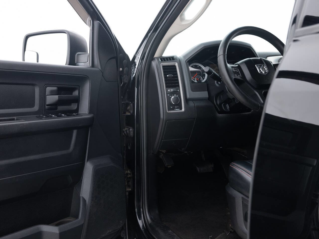 Used 2014 RAM 1500 Tradesman w/ Popular Equipment Group image 28