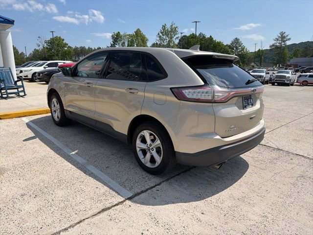 Used 2017 Ford Edge SE FWD image 8
