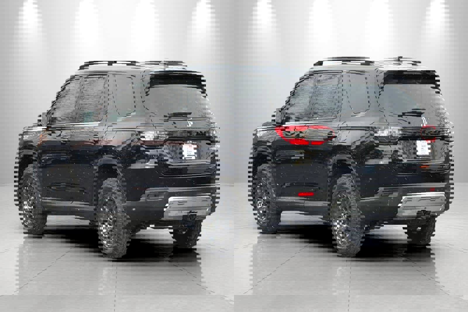 Certified 2024 Honda Pilot TrailSport image 6