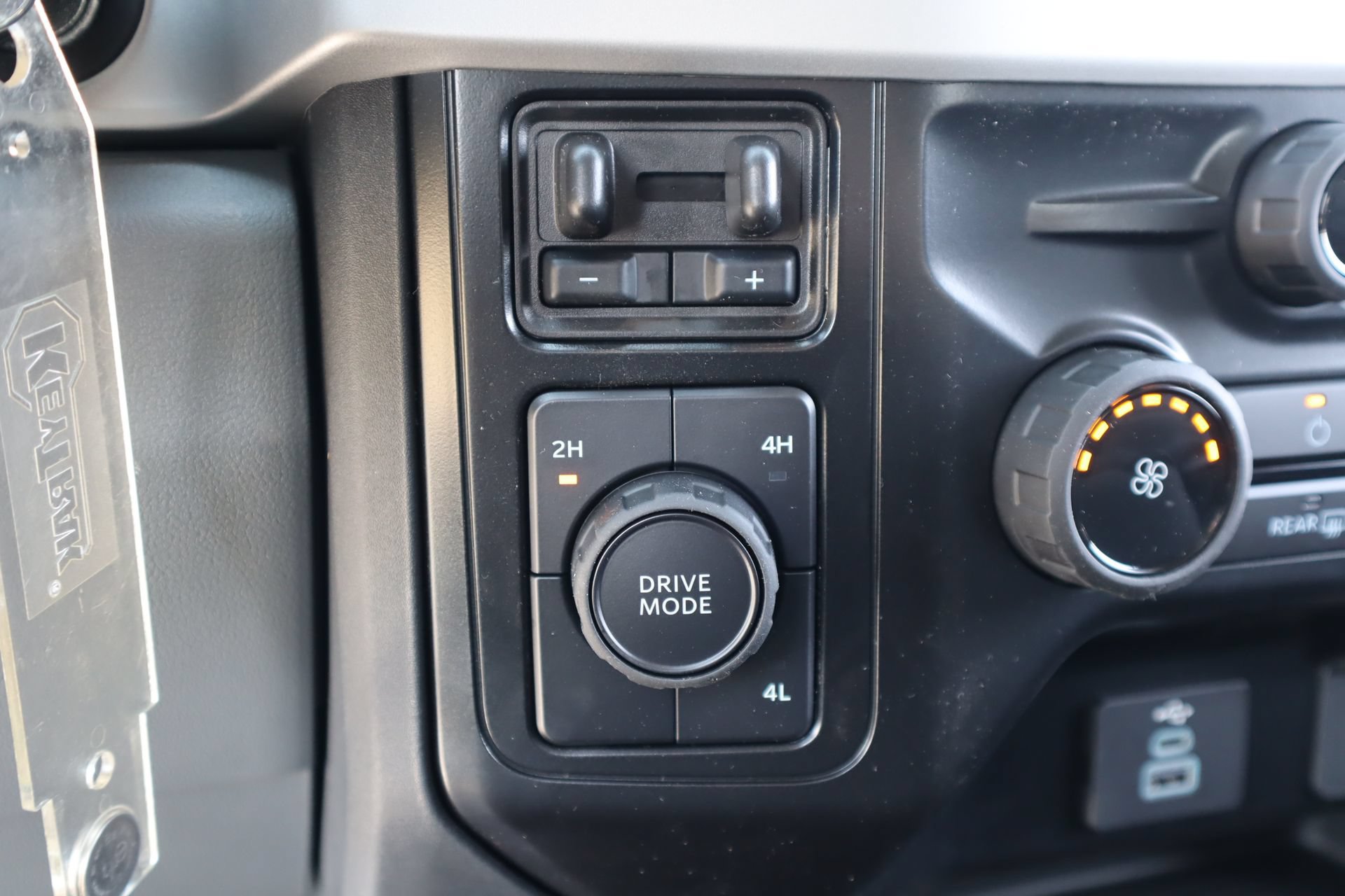 New 2026 Ford F350 XL w/ STX Appearance Package AWD/4WD image 7
