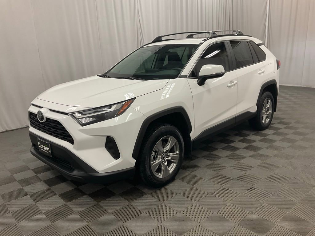 Used 2024 Toyota RAV4 XLE image 5