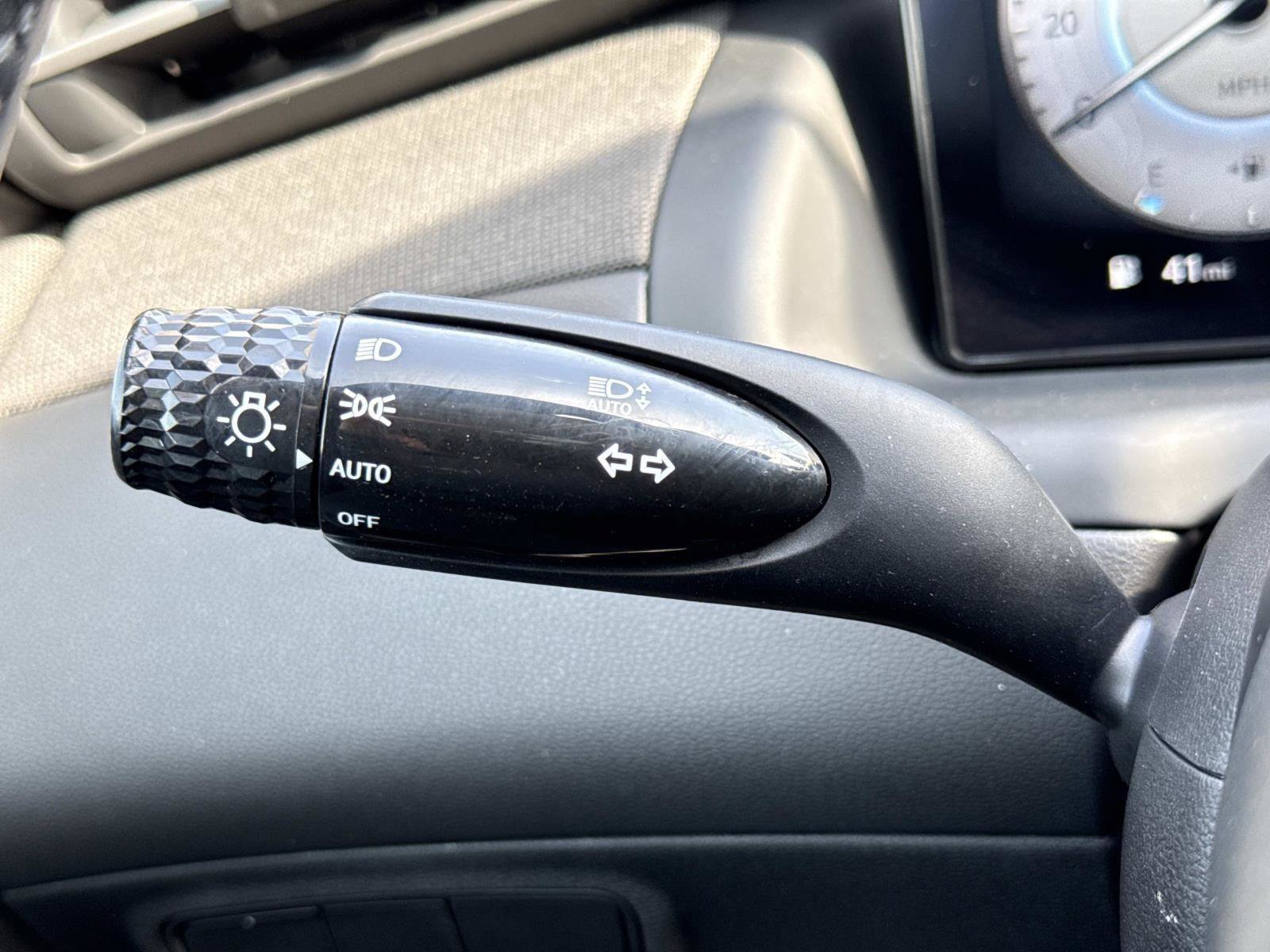 Certified 2022 Hyundai Tucson Limited image 12