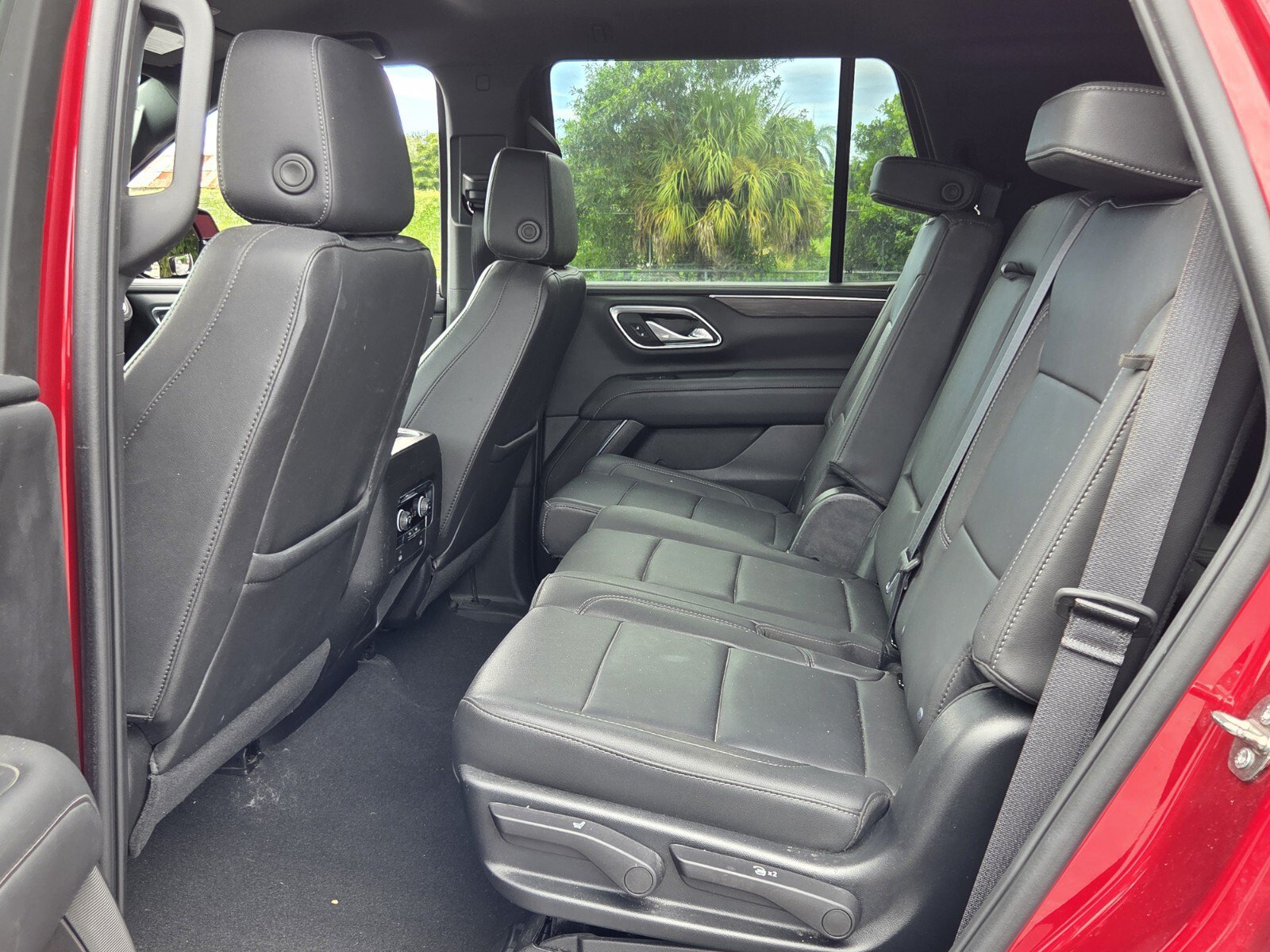 Certified 2023 Chevrolet Tahoe LT RWD image 9