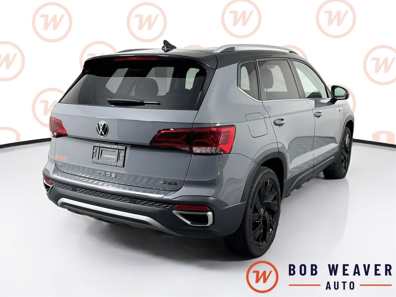 Used 2024 Volkswagen Taos SE AWD/4WD image 8