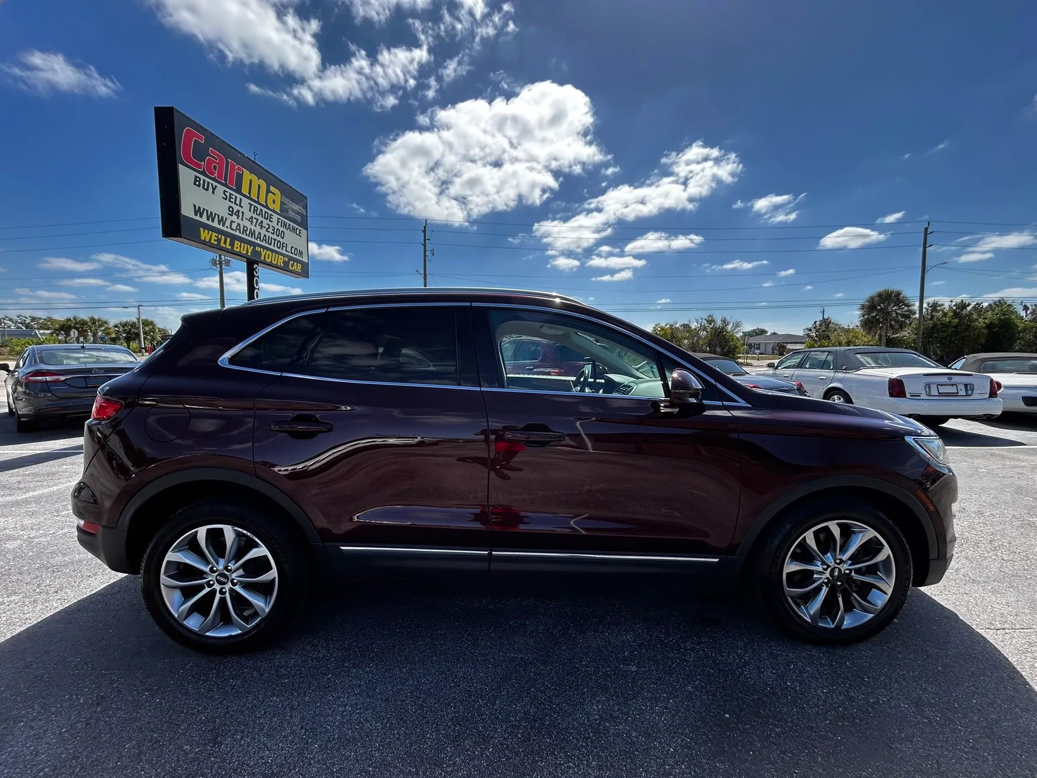 Used 2018 Lincoln MKC Select w/ Select Plus Package FWD image 5