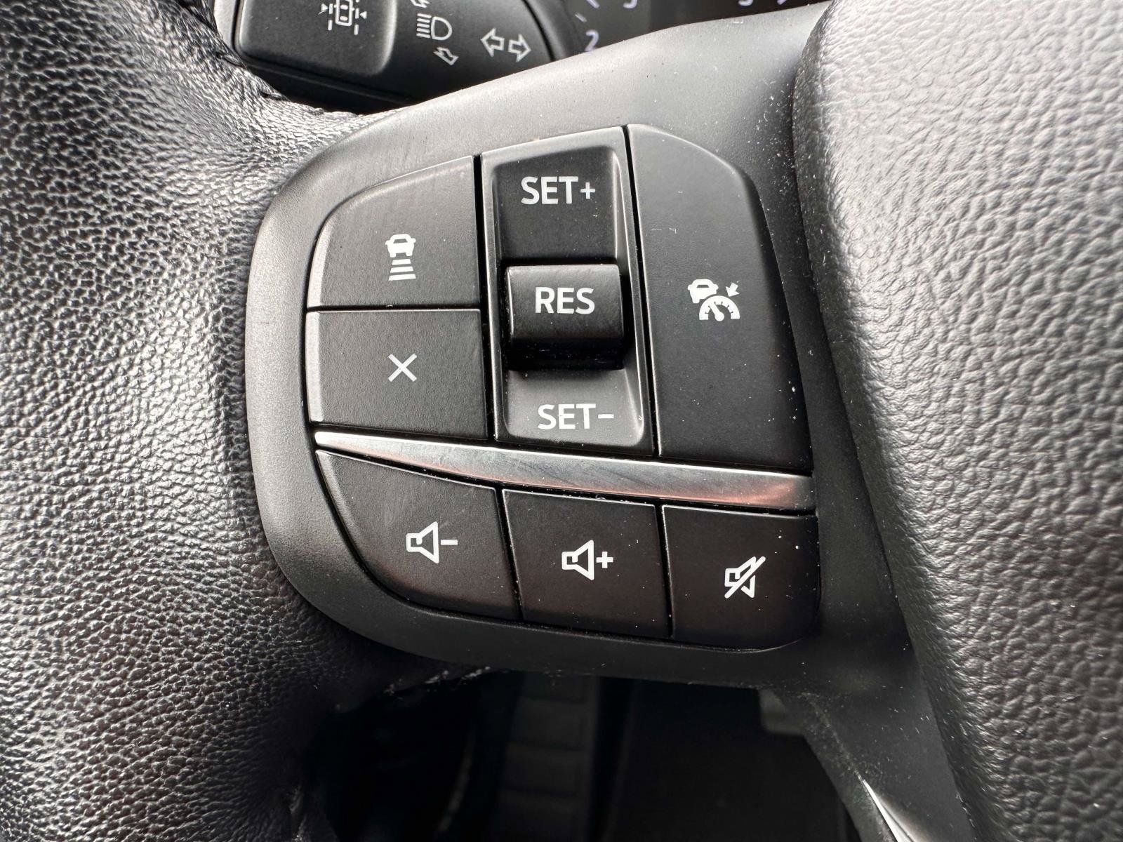 Used 2020 Ford Escape SEL AWD/4WD image 18