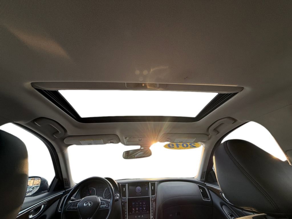 Used 2019 INFINITI Q50 Luxe image 34