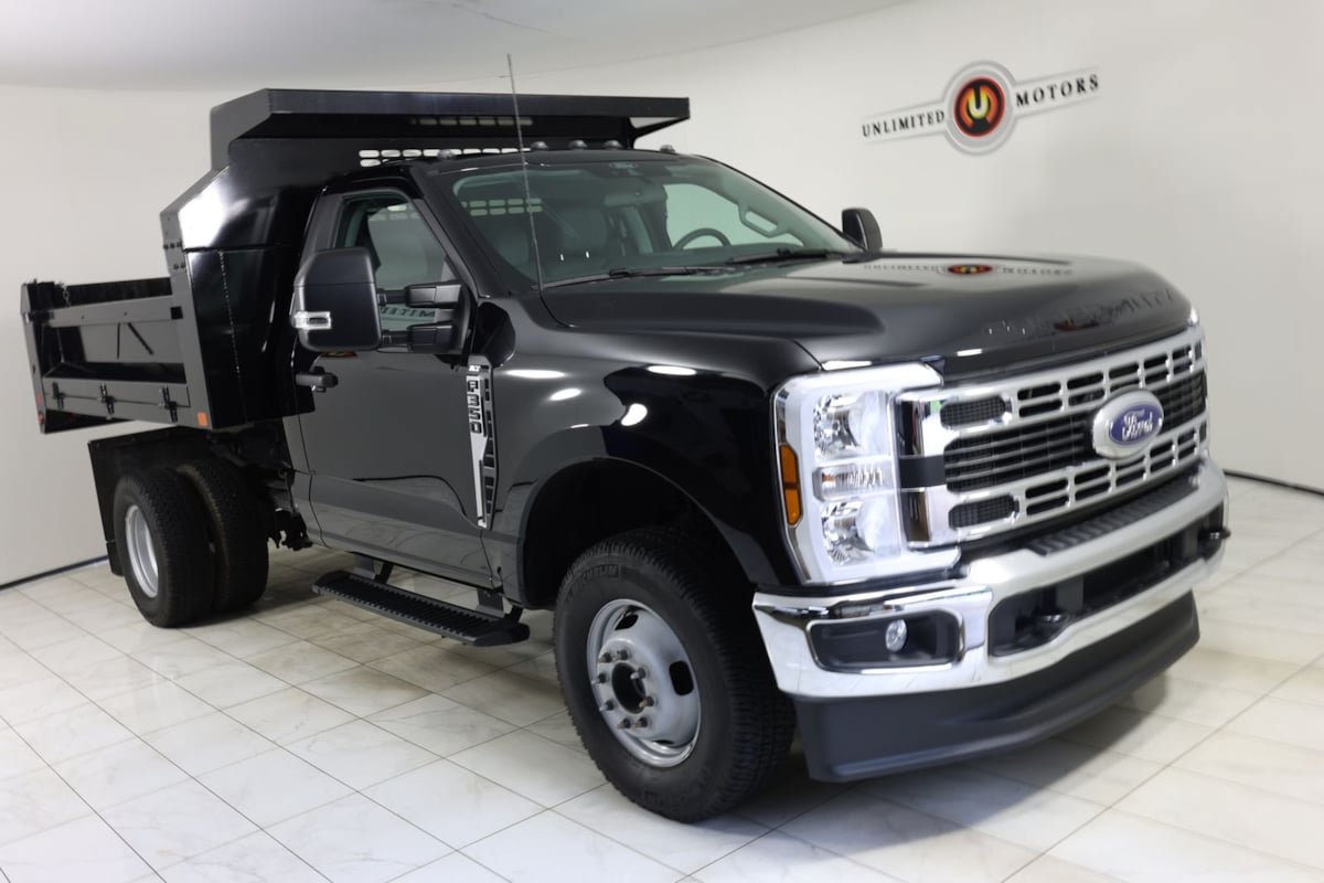 Used 2025 Ford F350 XLT AWD/4WD image 13