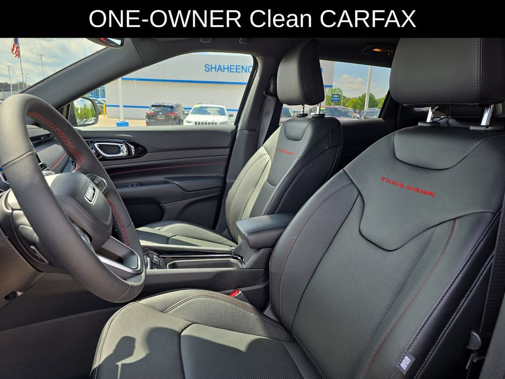Used 2024 Jeep Compass Trailhawk w/ Trailhawk Elite Group AWD/4WD image 5