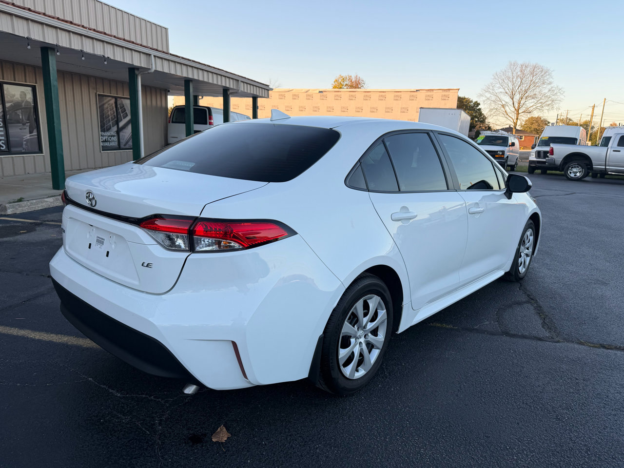 Used 2024 Toyota Corolla LE image 3
