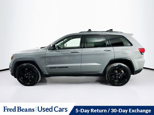 Used 2020 Jeep Grand Cherokee Laredo image 4