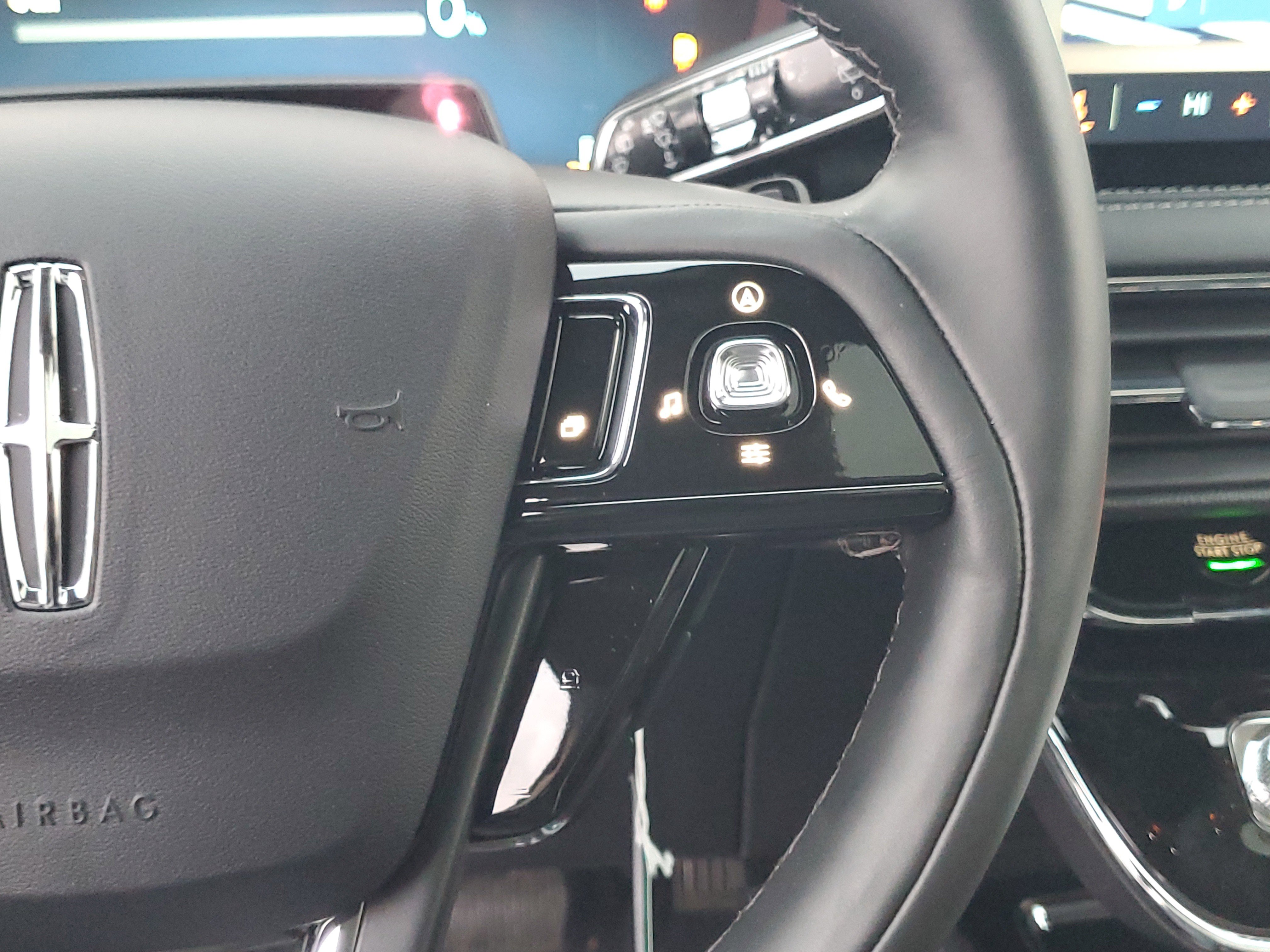 New 2026 Lincoln Corsair Grand Touring image 18