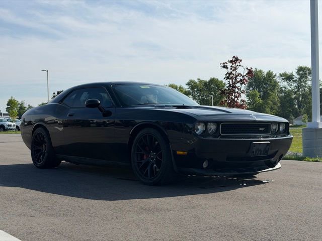 Used 2009 Dodge Challenger SRT8 RWD image 1