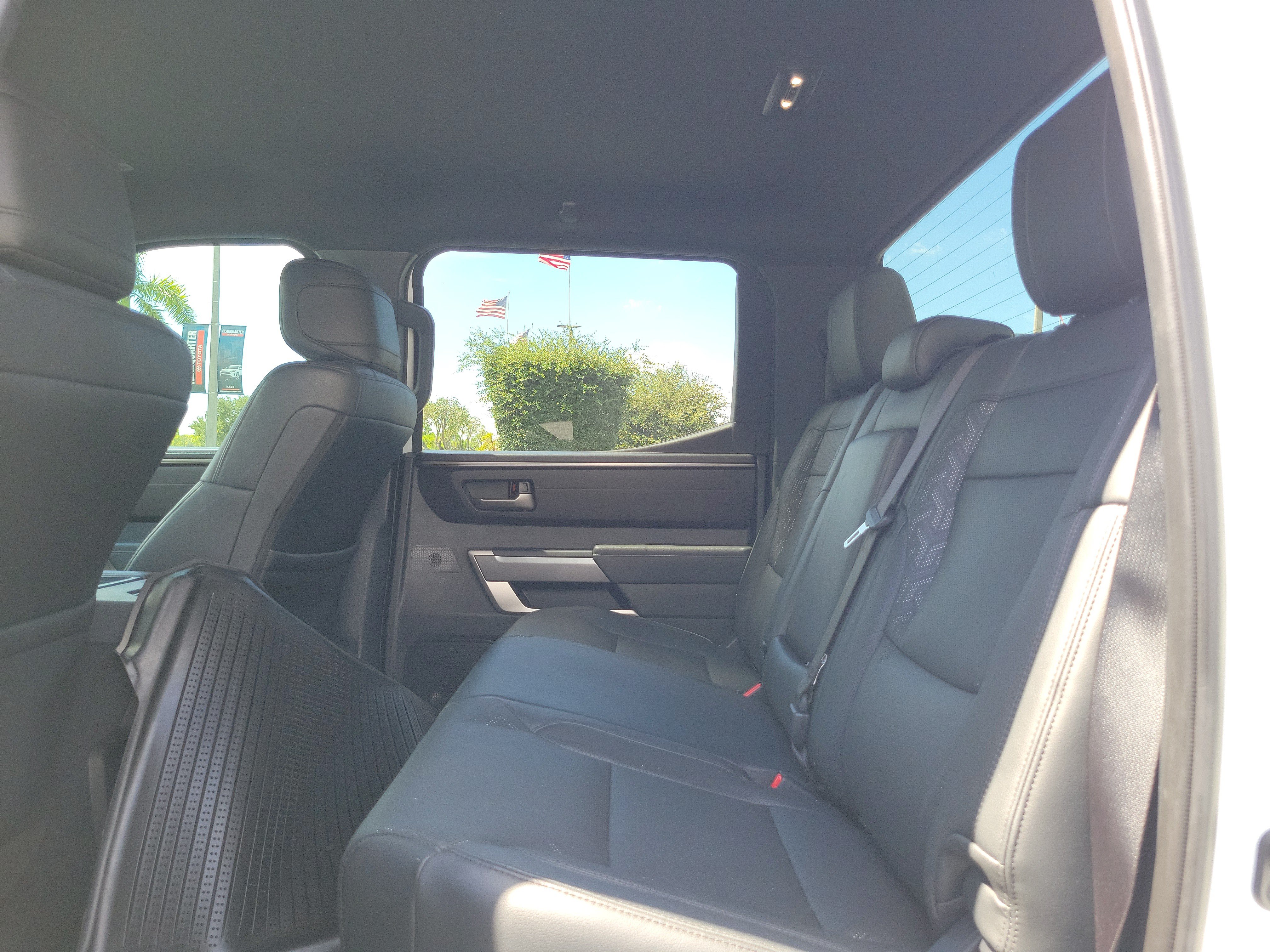 Used 2025 Toyota Tundra SR5 w/ SR5 Premium Package AWD/4WD image 18