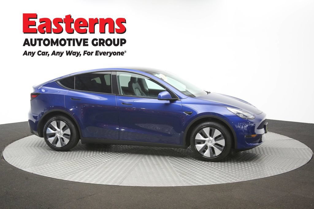 Used 2022 Tesla Model Y Long Range AWD/4WD image 40