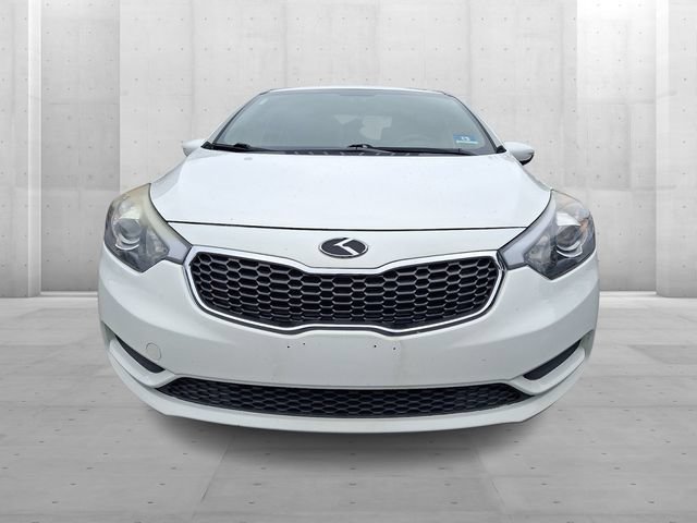 Used 2016 Kia Forte LX FWD image 2