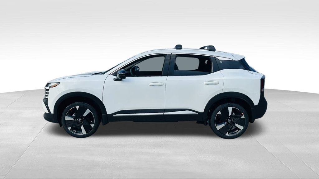 New 2026 Nissan Kicks SR FWD image 4
