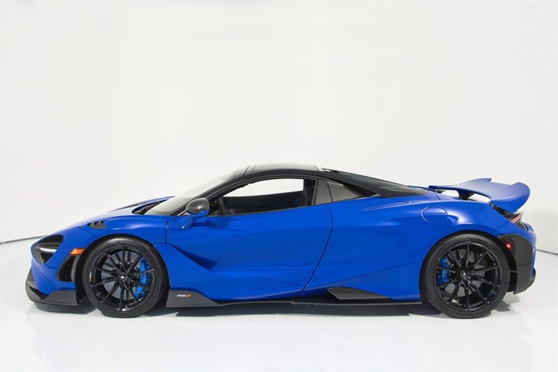 Used 2022 McLaren 765LT RWD image 6