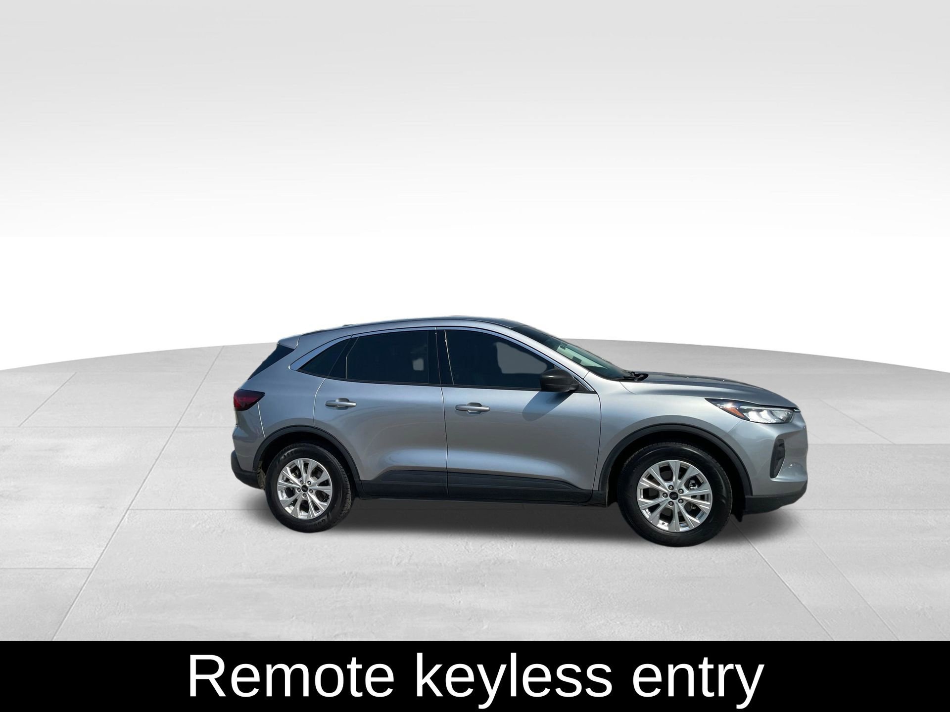 Used 2024 Ford Escape Active image 4