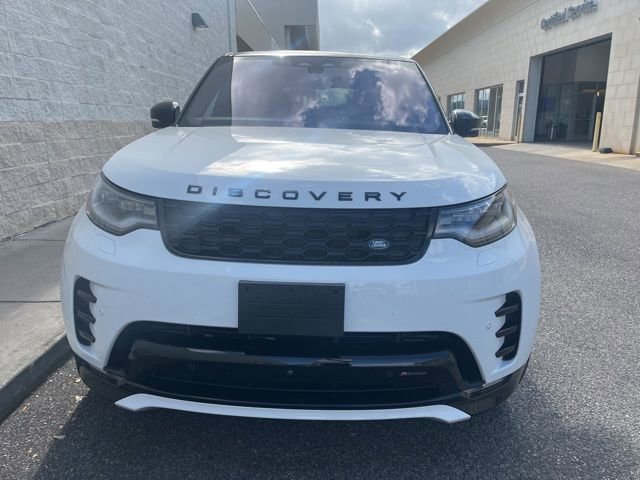 Used 2023 Land Rover Discovery HSE R-Dynamic AWD/4WD image 2