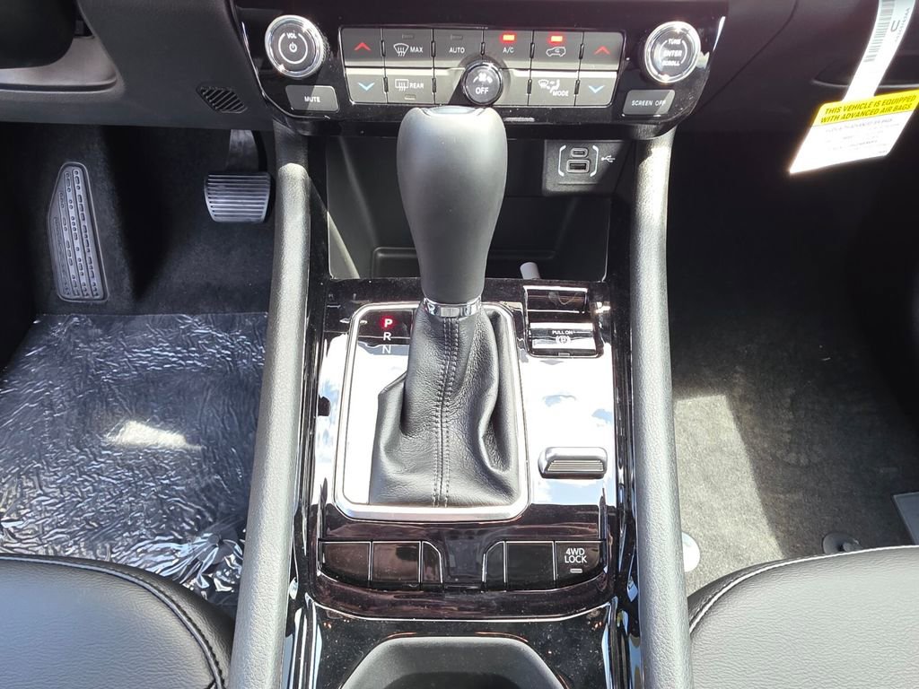 New 2026 Jeep Compass Limited image 15