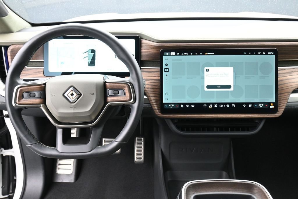 Used 2024 Rivian R1S Adventure AWD/4WD image 11