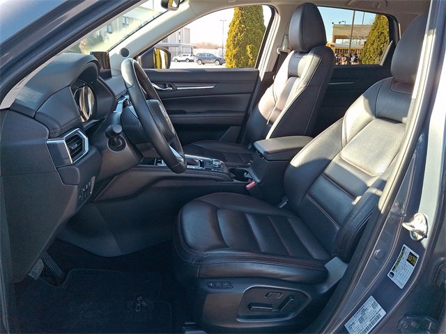 Used 2025 MAZDA CX-5 Carbon Edition image 14