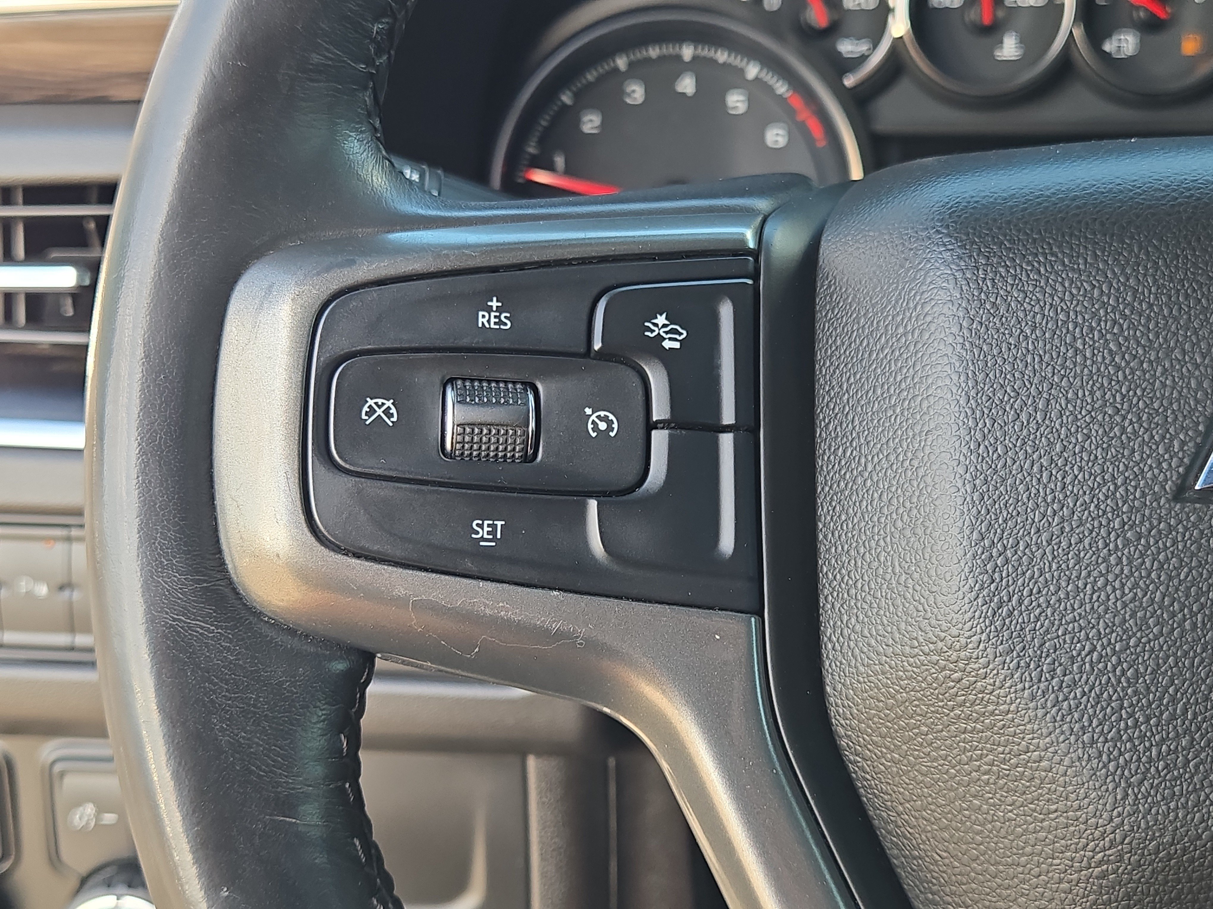 Used 2021 Chevrolet Tahoe LT RWD image 25